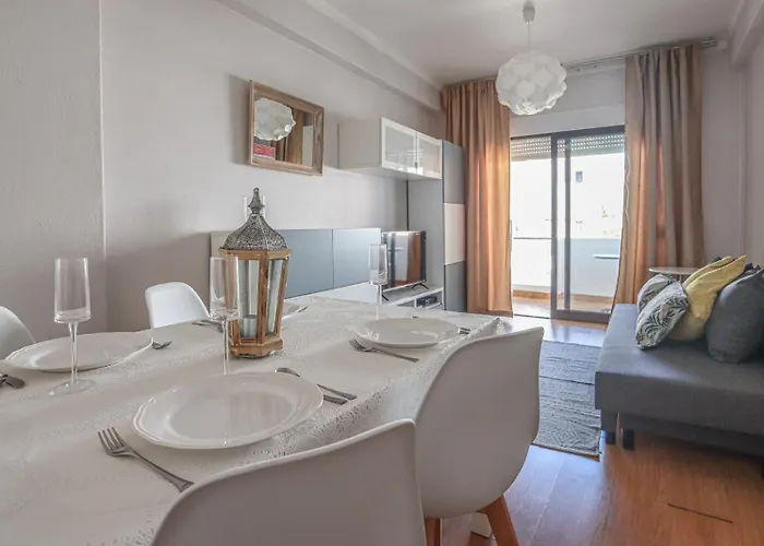 Jc Mar Ll - 2 Min To The *