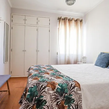 Jc Mar Ll - 2 Min To The *